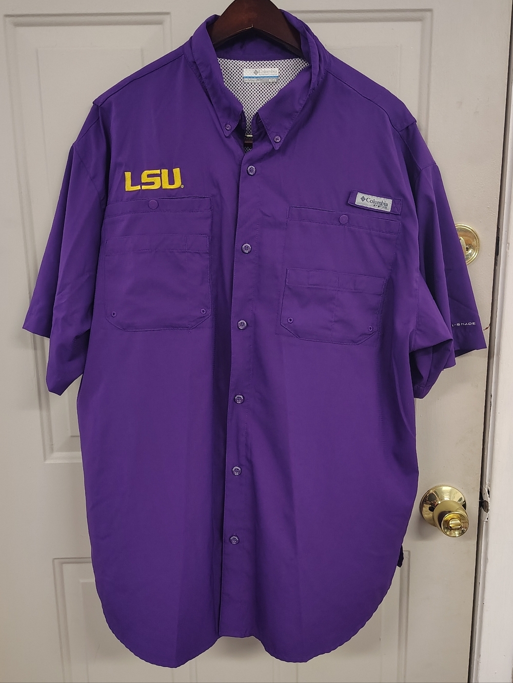 Columbia Purple LSU Short Sleeve Button-Down Shirt XL